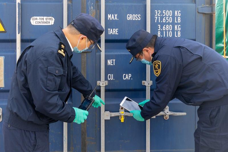 Customs Clearance: Comprehensive Guide by Red Flag Freight Forwarding